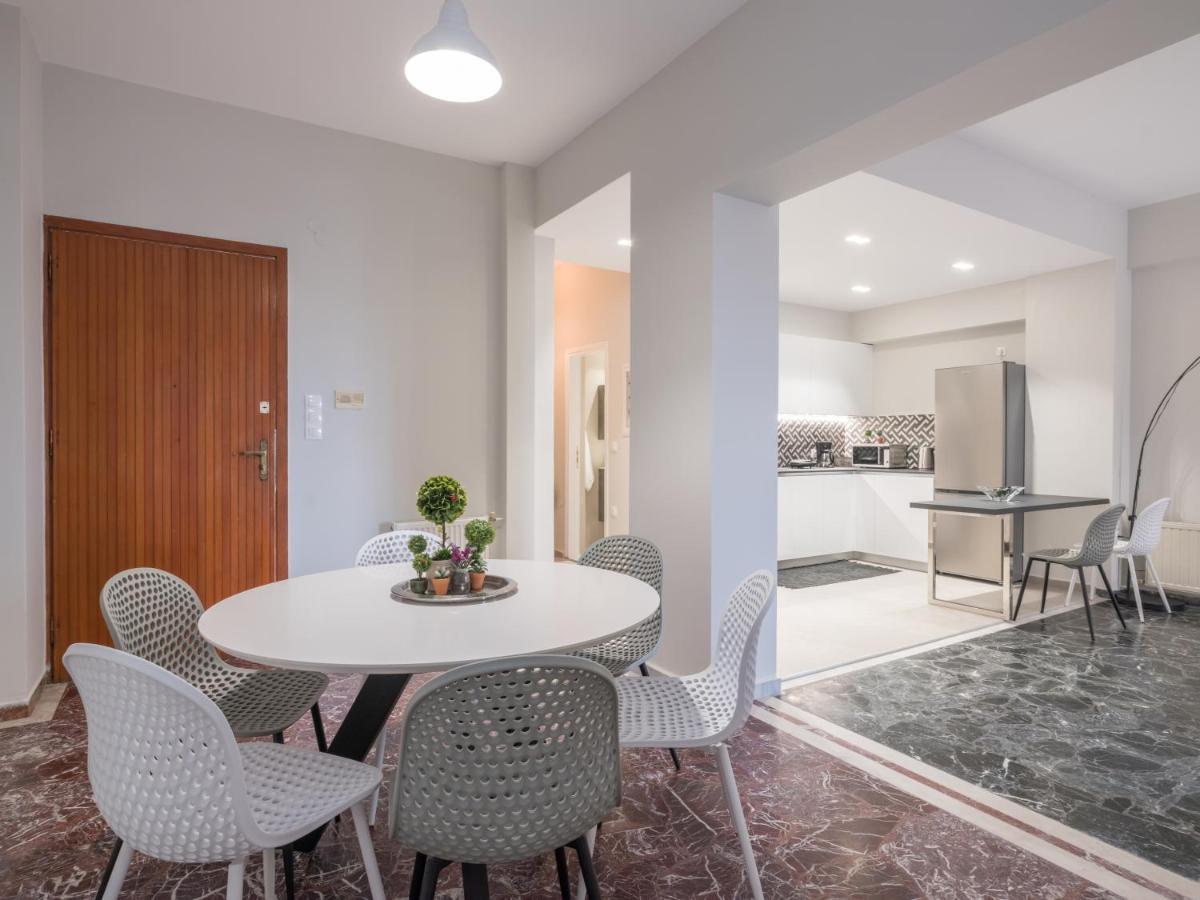 City Center Apartment In Great Location イラクリオン エクステリア 写真